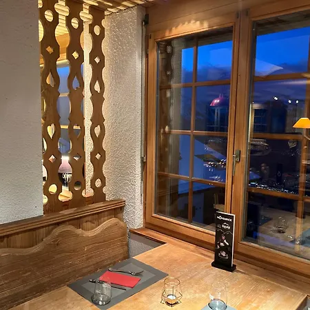 Magrappé - Like At Hotel